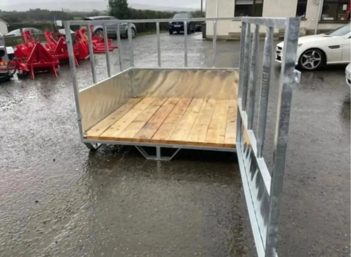 SQUARE FEEDERS NEW - Image 4