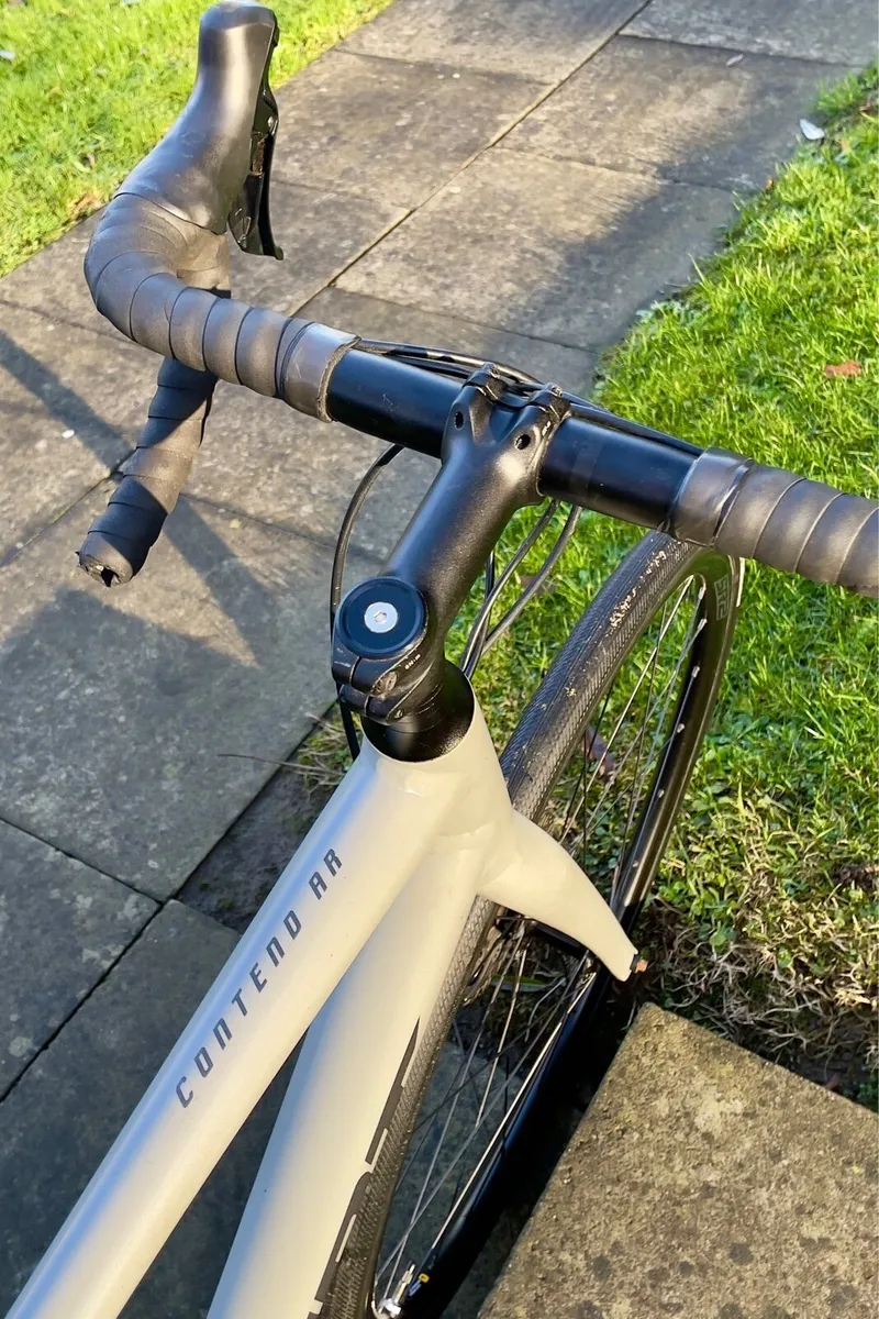 Giant Contend AR 2 Gravel - Size ML - LIKE NEW! - Image 4