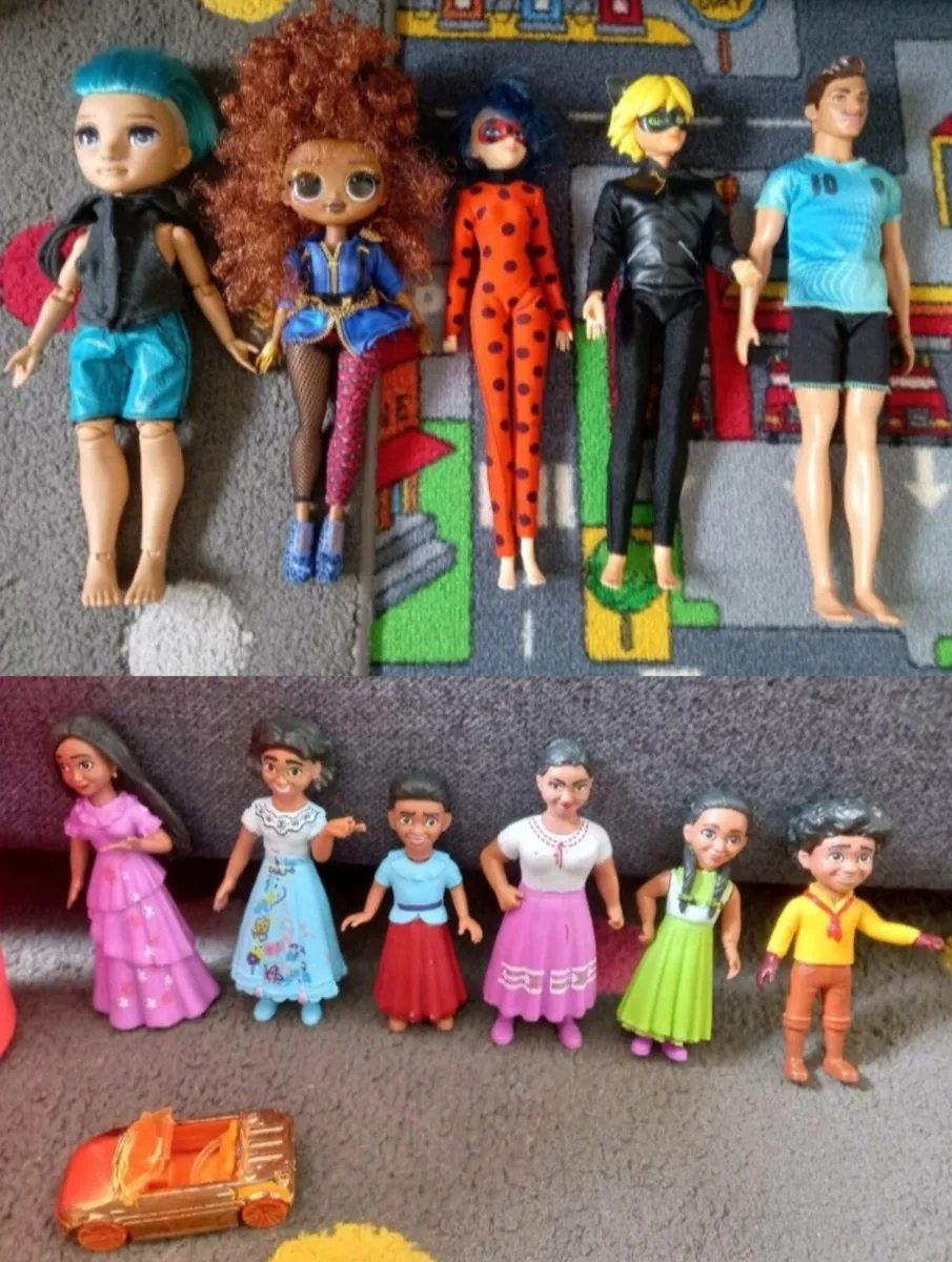 Our Generation Swing + extra free bundle of Toys - Image 4