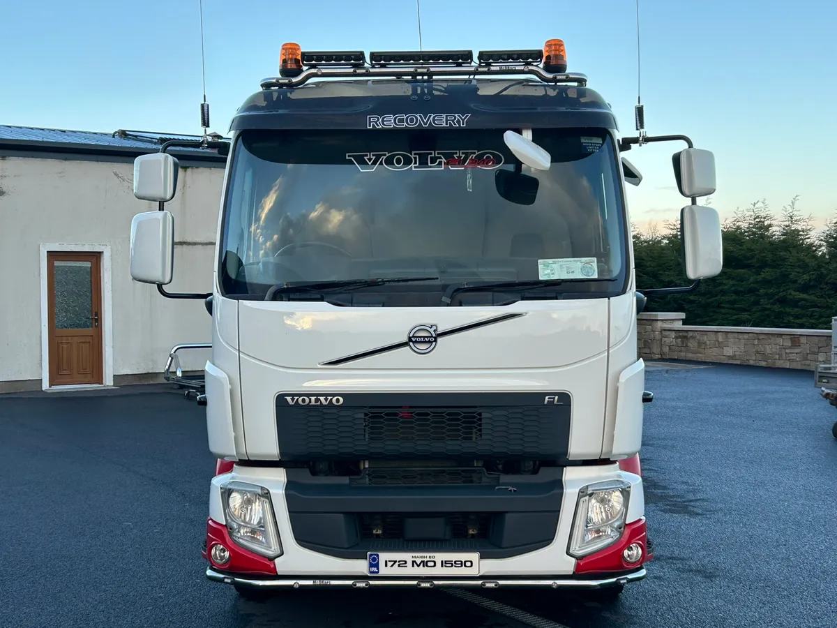 2017 (172) Volvo FL 240 BHP 16T Tilt & Slide - Image 3