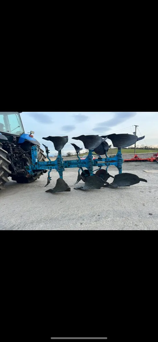 Farm machinery - Image 2