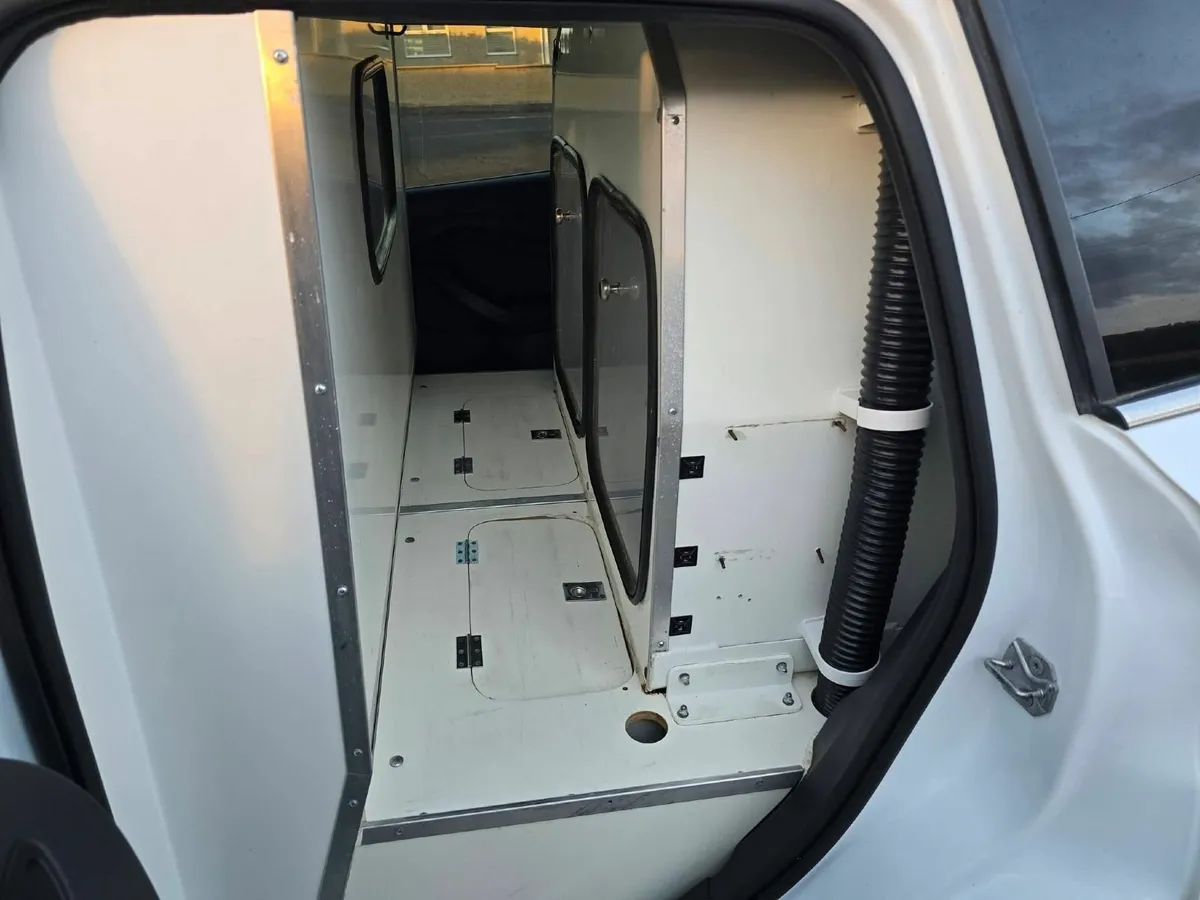 Dog transport - Image 3