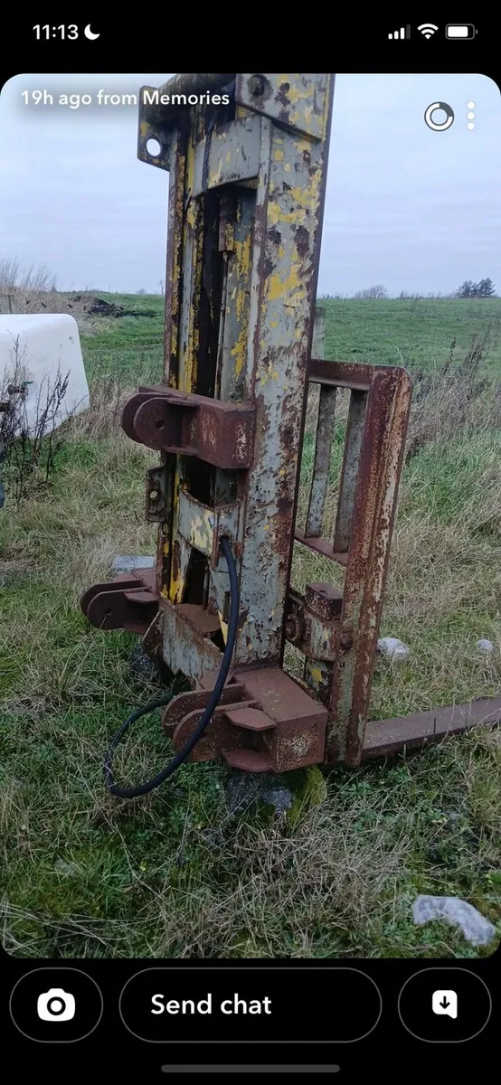 Forklift mast - Image 2