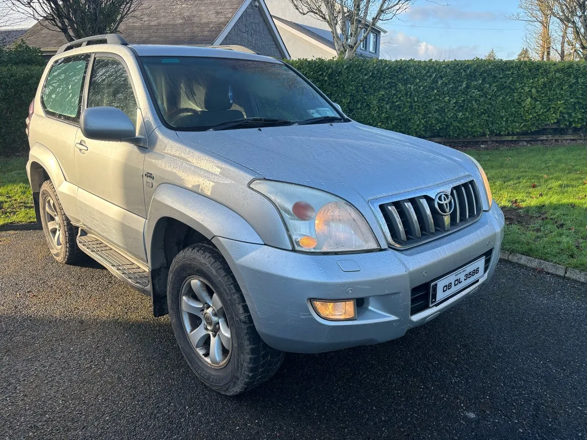 Toyota landcruiser - Image 1