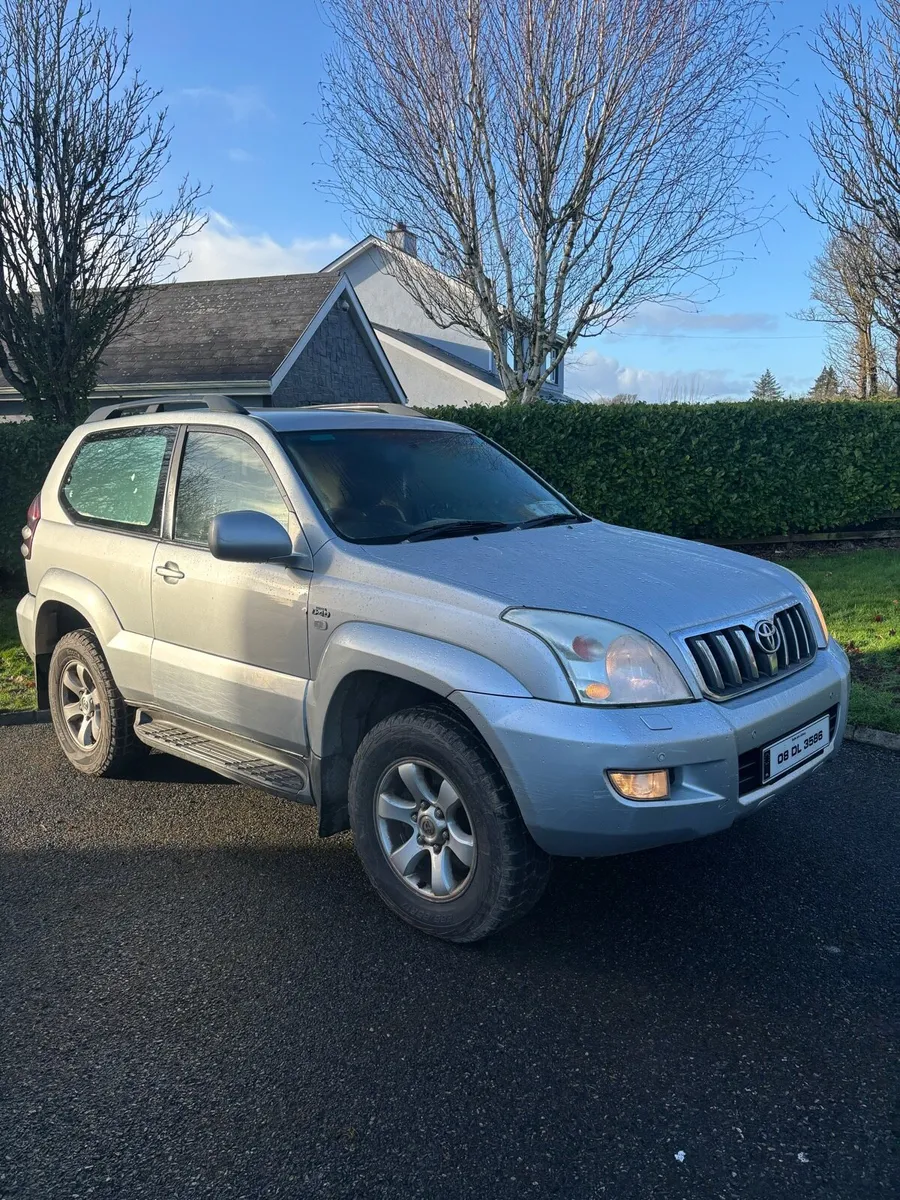 Toyota landcruiser - Image 4