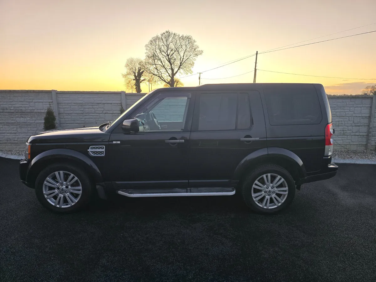 131 Land-rover Discavery  Crew Cab - Image 4