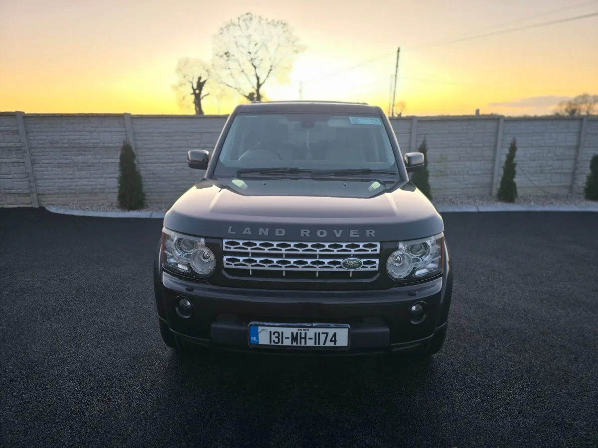 131 Land-rover Discavery  Crew Cab - Image 1