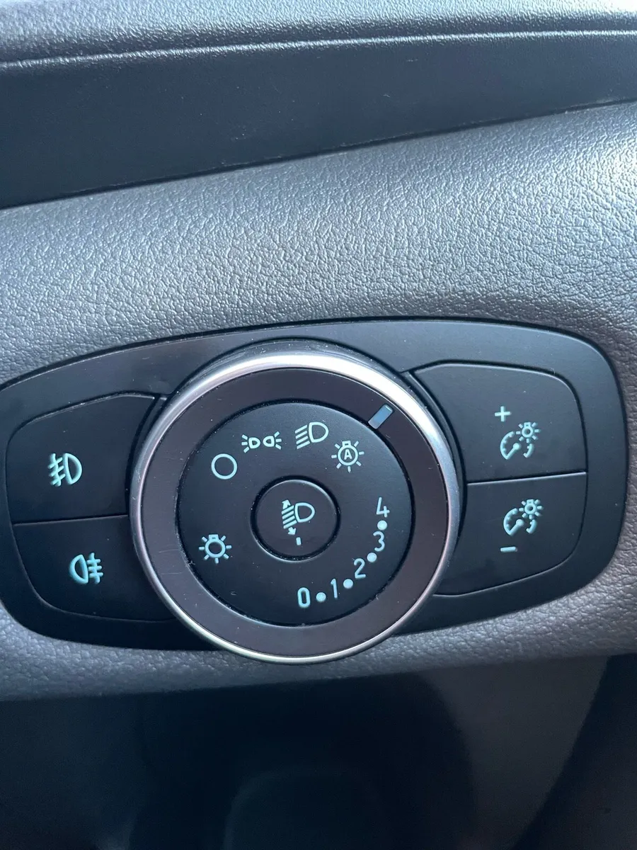 Ford Transit Custom 2020 (45k miles) - Image 4