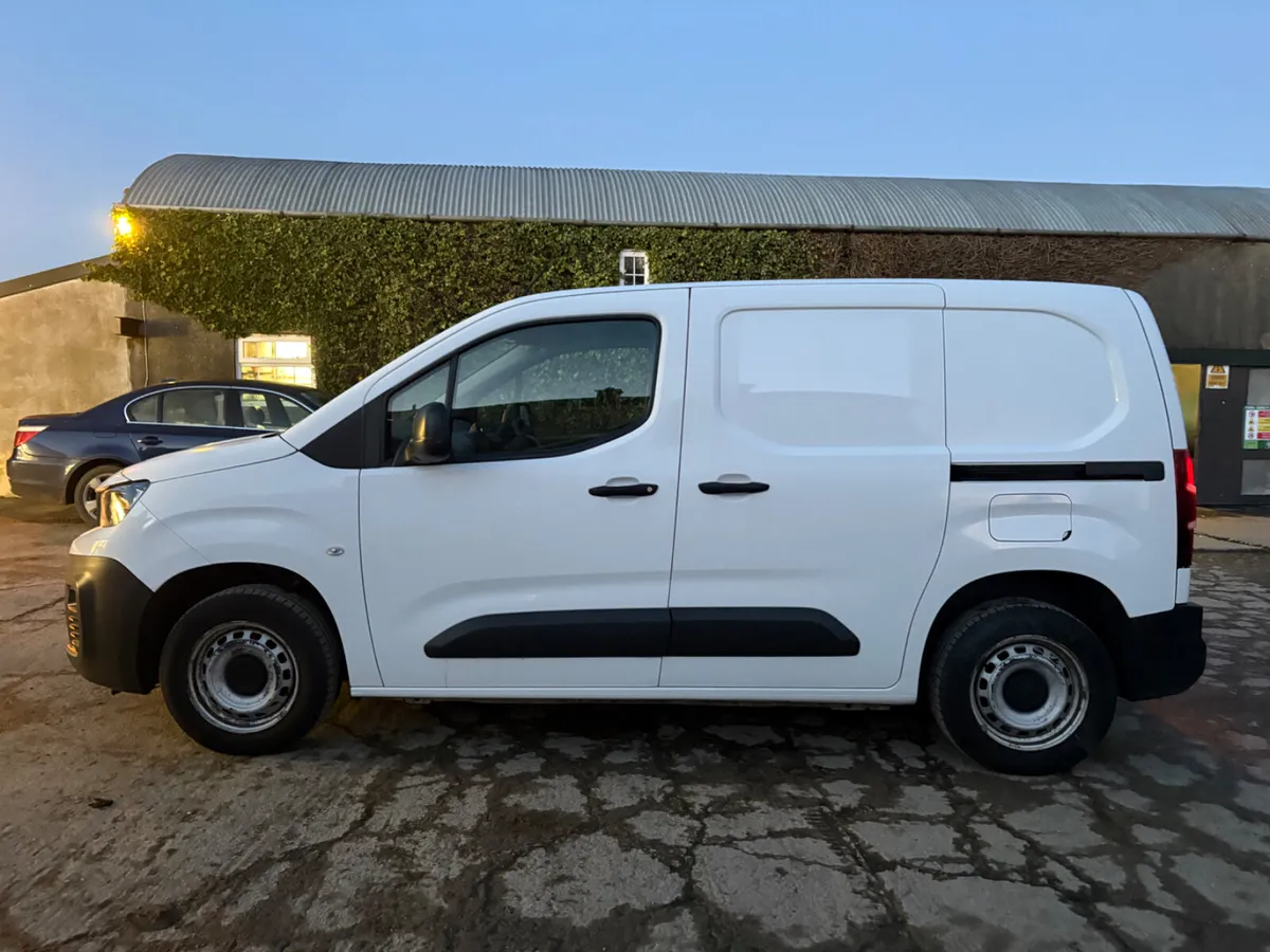 2021 Peugot Partner 1.5 Blue HDi - Image 4