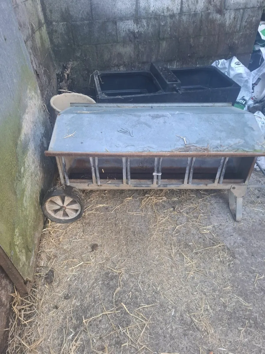 Lamb Creep feeders - Image 1