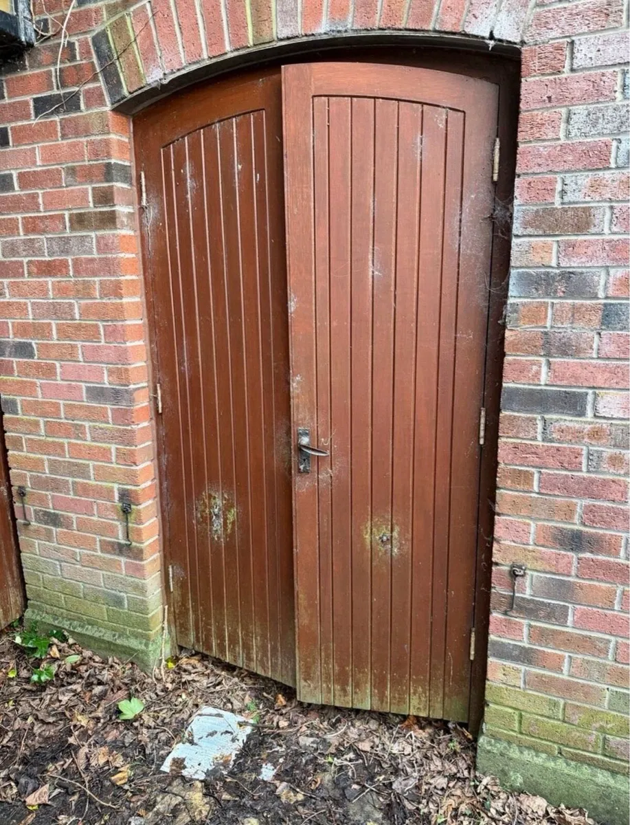 Solid wood garden doors - Image 1