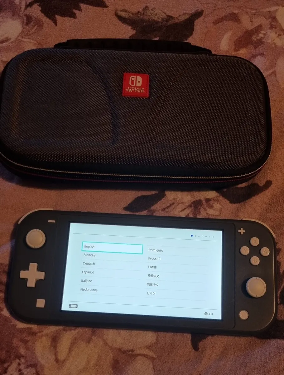 Nintendo Switch Lite - Image 4
