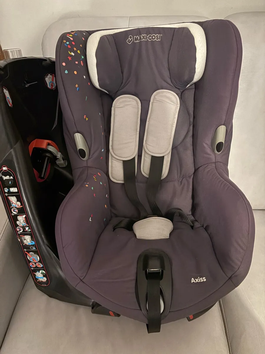 Maxi Cosi Axiss Swivel Car Seat - Image 3