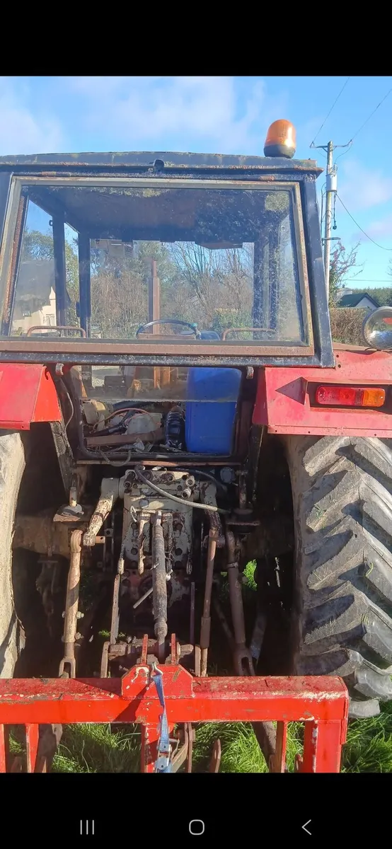 Zetor 8011.  Wit loader if requird - Image 4