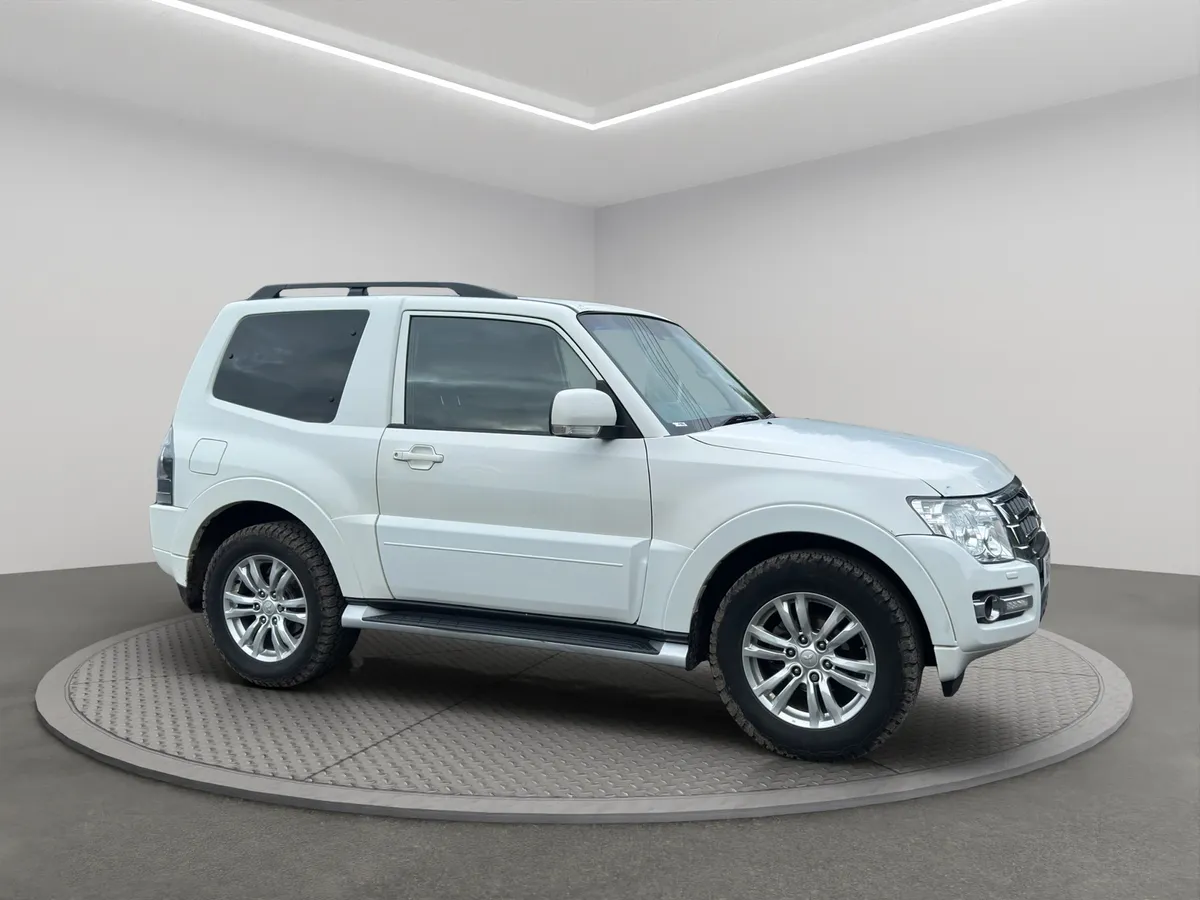 2016 Mitsubishi Shogun Auto - Image 4