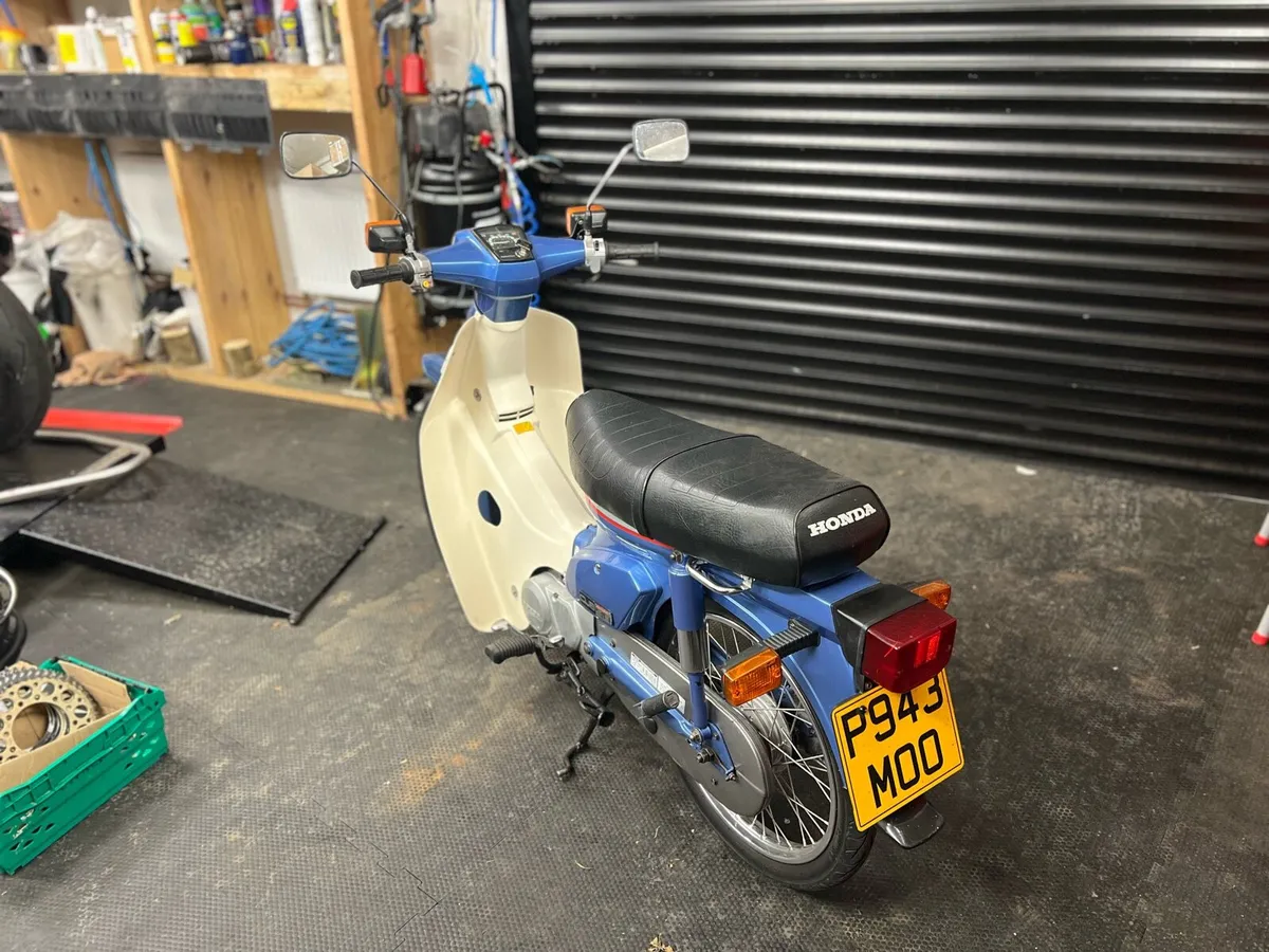 Honda C90 - Image 2
