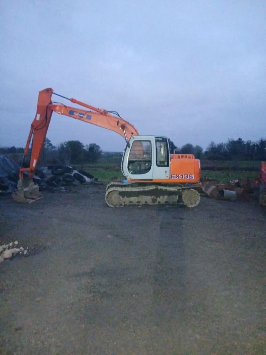Fiat hitachi ex135 - Image 1