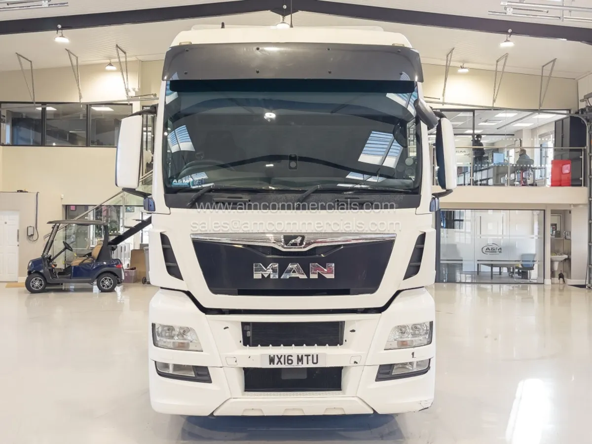 2016 MAN TGX 26.480 HIGH SLEEPER CAB - Image 2