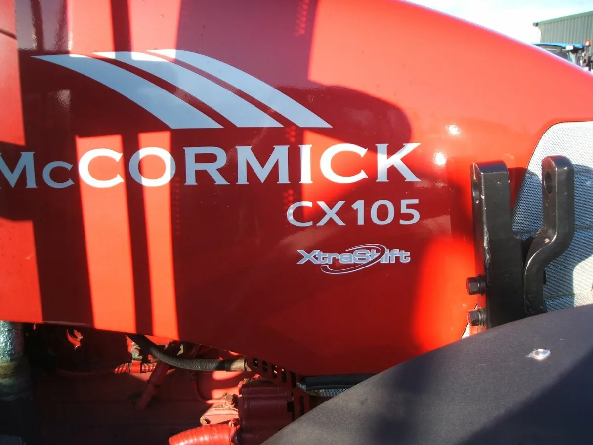 2005 McCormick CX105 - Image 3