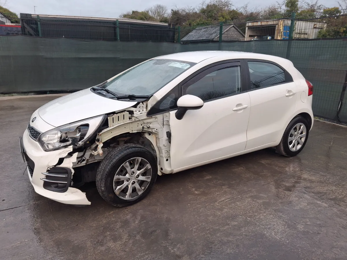 142 Kia Rio  1.4 Diesel - Image 2