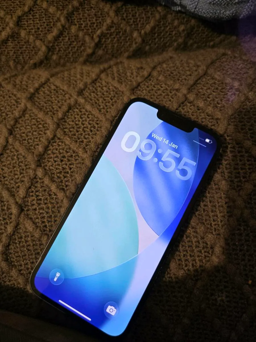 Iphone 14 for quick sale - Image 4