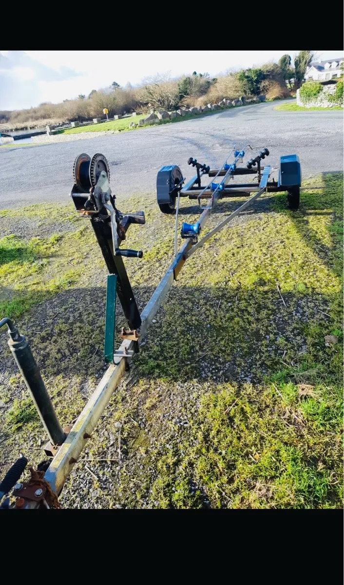 18ft Lynch Boat - Image 3