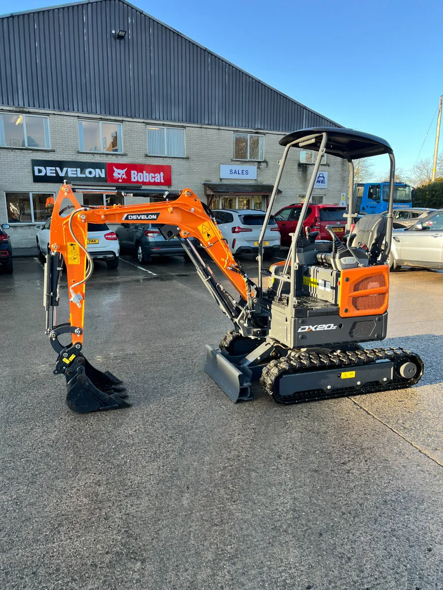 Develon Dx20z - Image 1