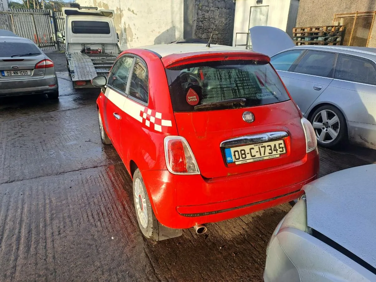 08 Fiat 500 breaking for parts - Image 3