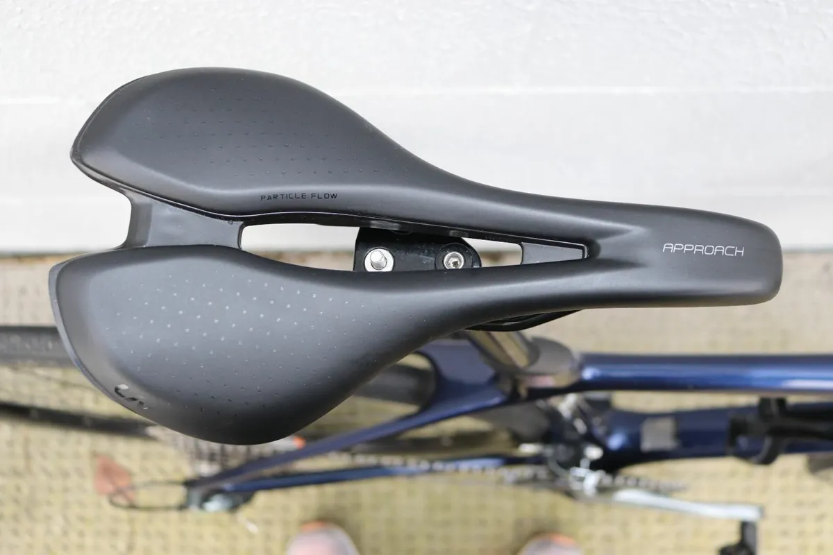 Liv Langama womens bike - Image 4