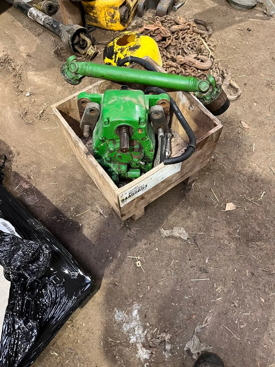 Front PTO for John Deere 6215R - Image 2