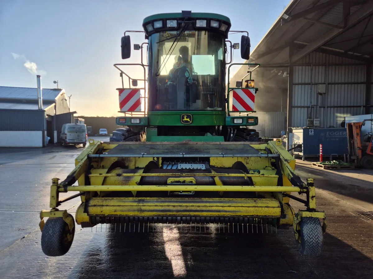 John Deere 7700 2003 - Image 3