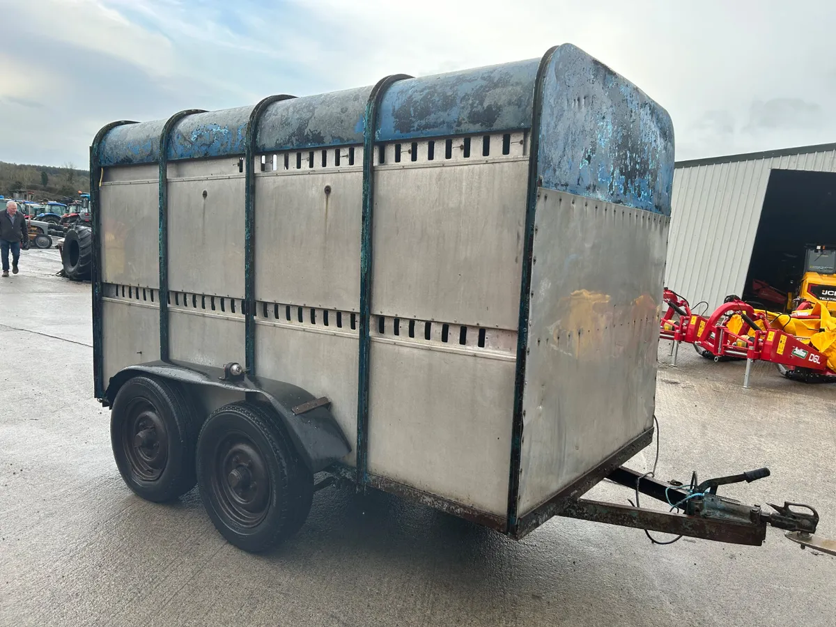 10x5 Cattle Trailer - Image 1