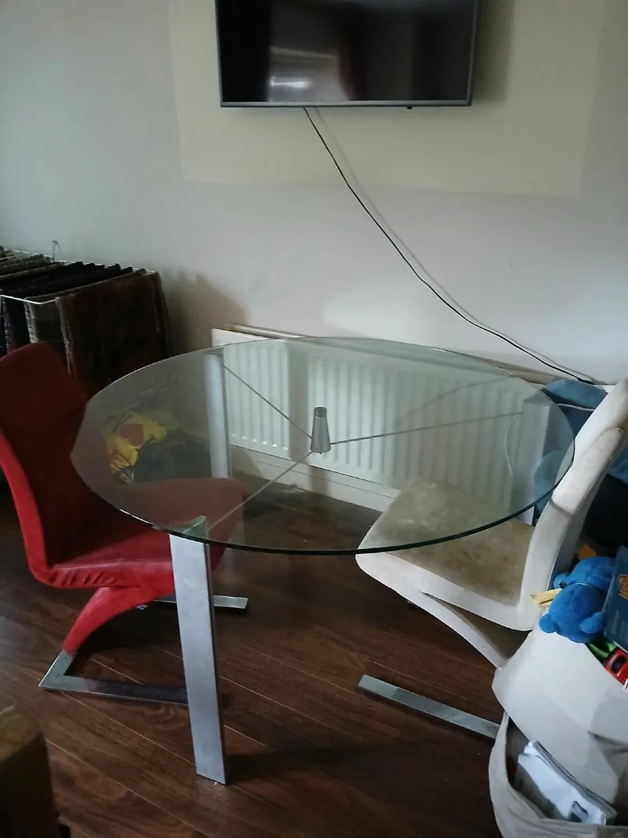 (FREE) Dinning table with 2 chairs - Image 2