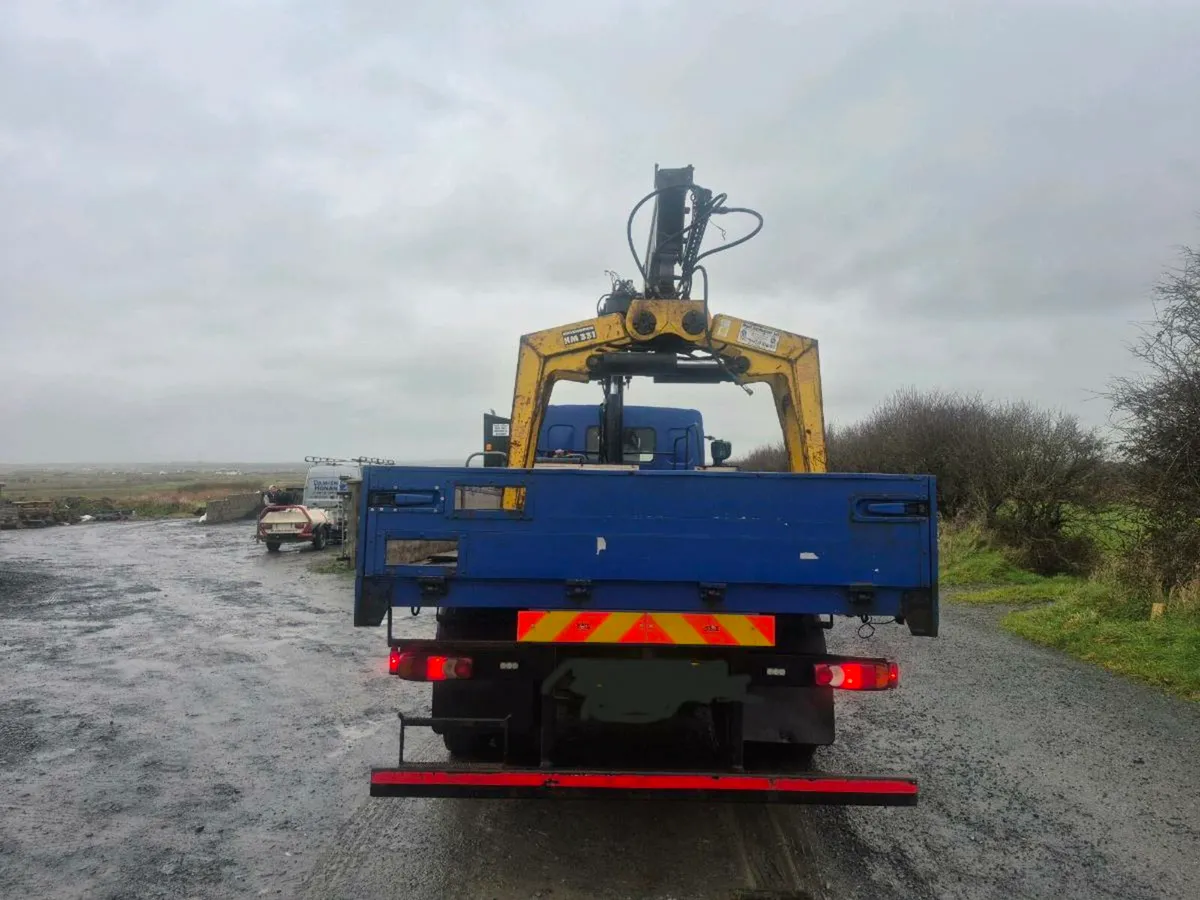 Daf lf55 with crane - Image 4