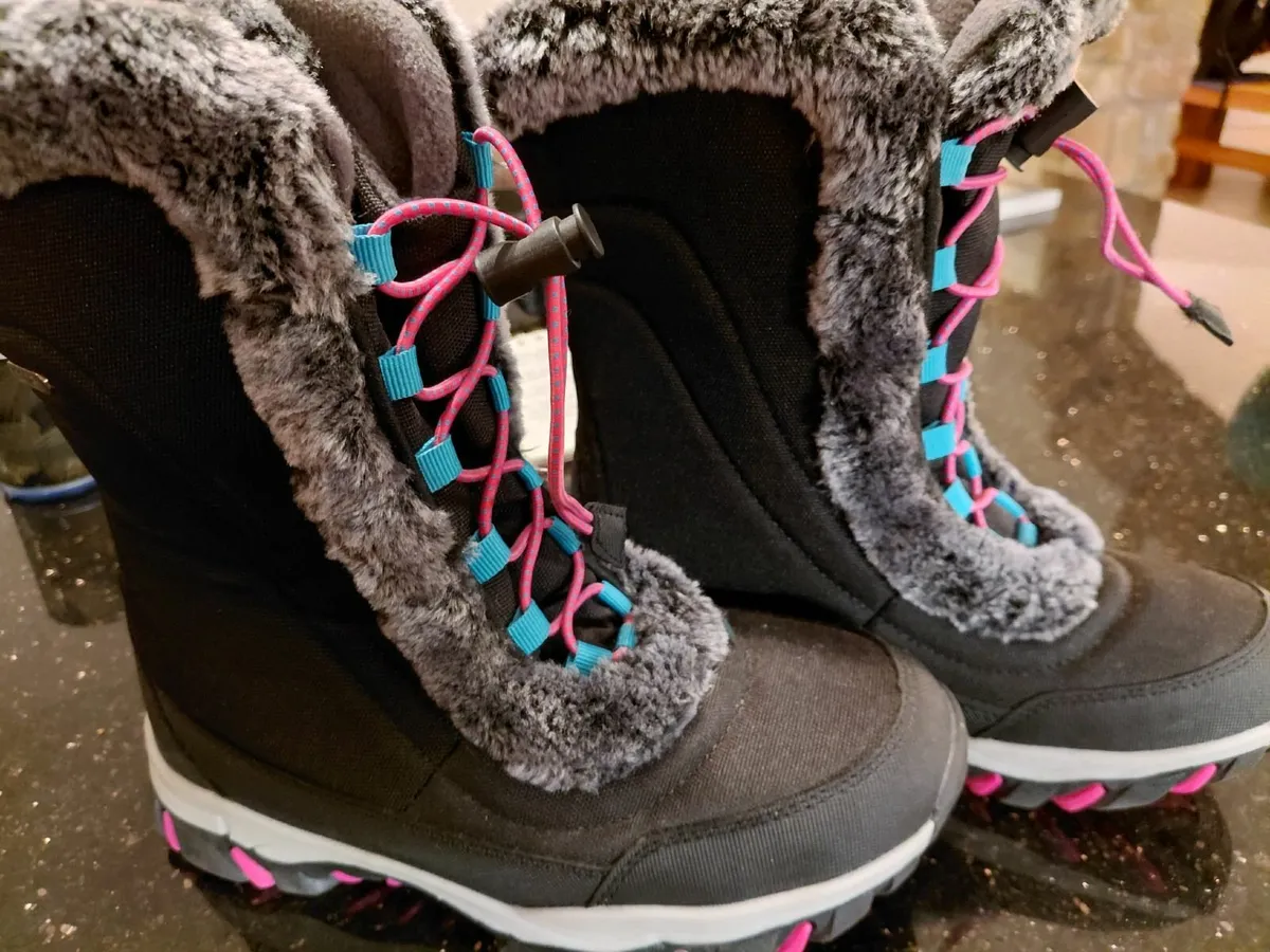 Kids Snow Boots - Image 3