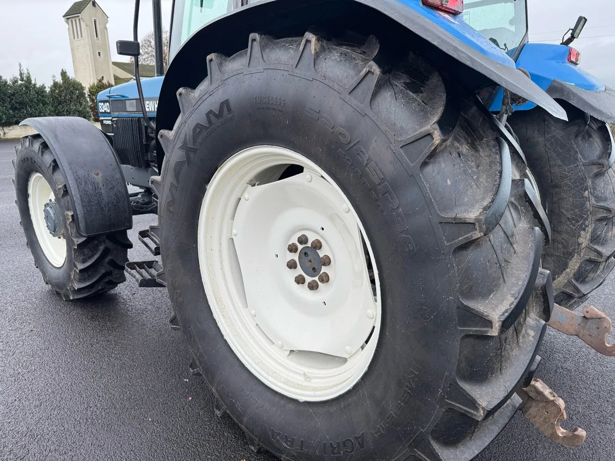 New Holland 8340 - Image 3