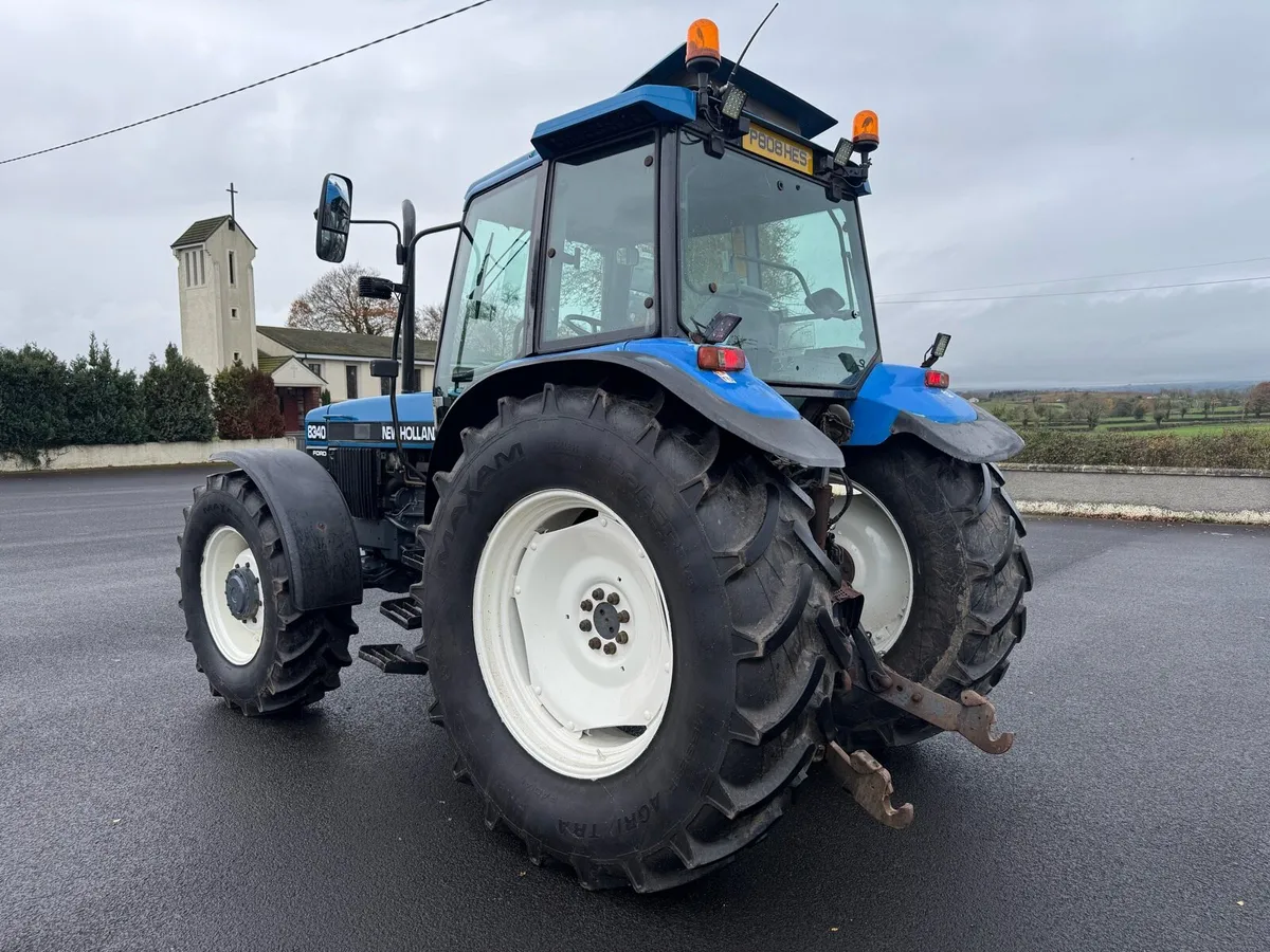 New Holland 8340 - Image 4