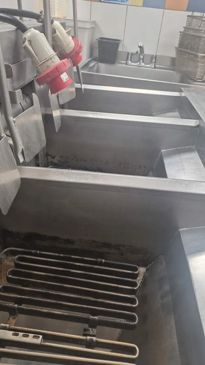 Fry Master Fryer - Image 4