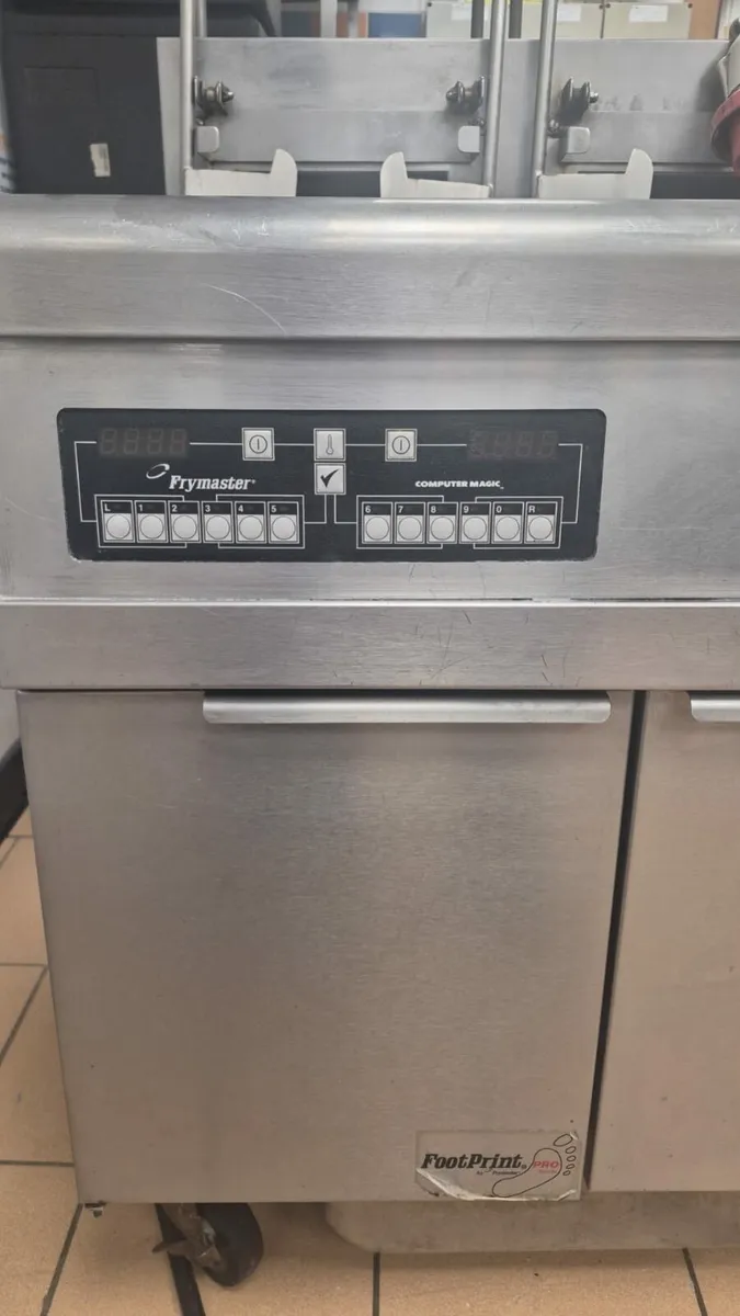 Fry Master Fryer - Image 1