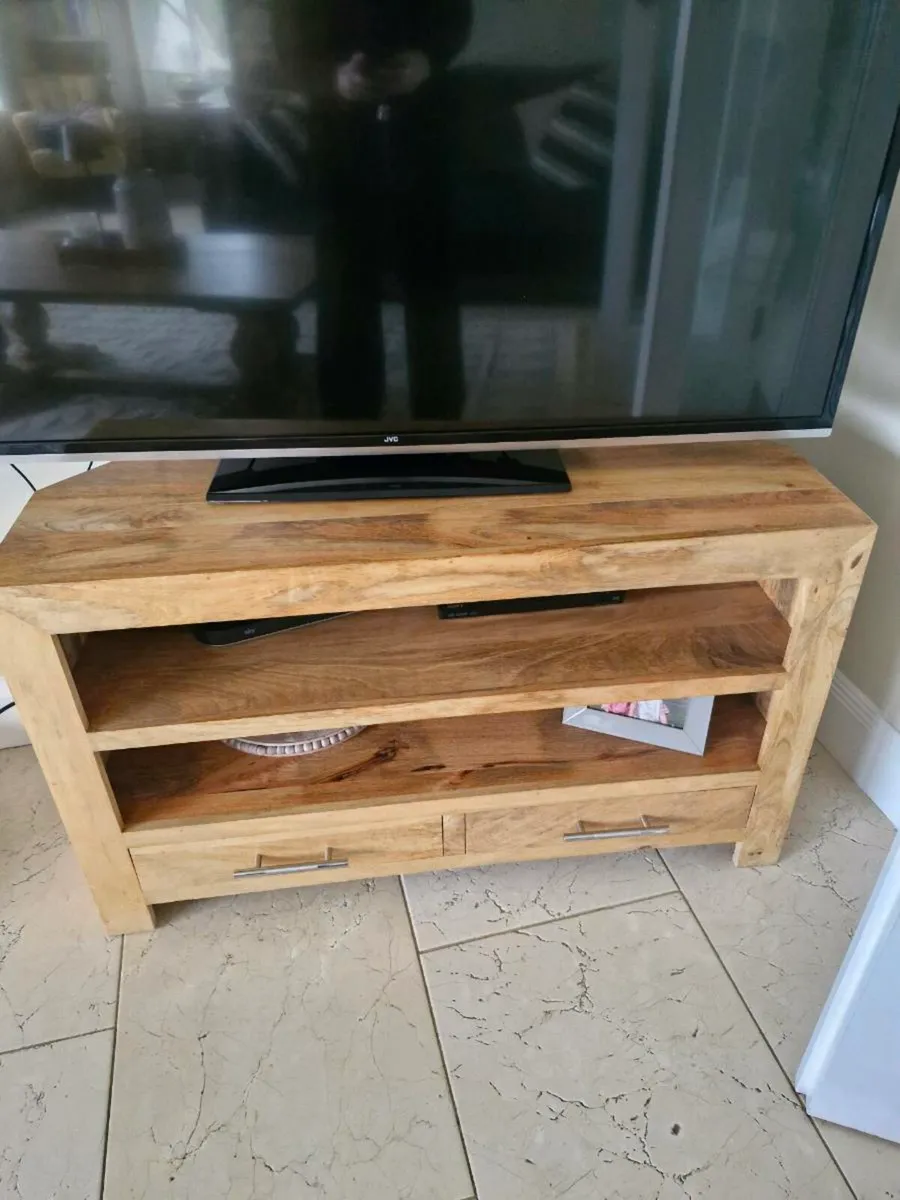 TV unit - Image 2
