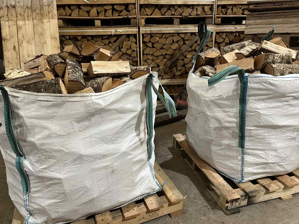 Hardwood logs / Kiln dried / Large bags - Image 1