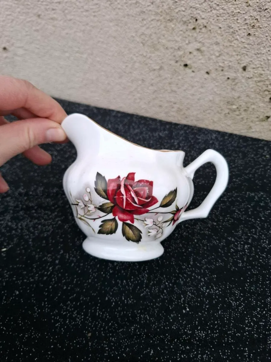 Royal tara china milk jug - Image 1