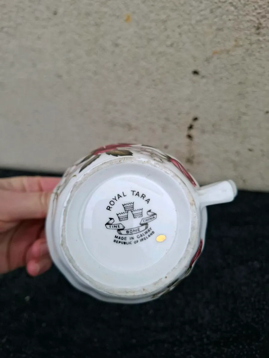 Royal tara china milk jug - Image 2