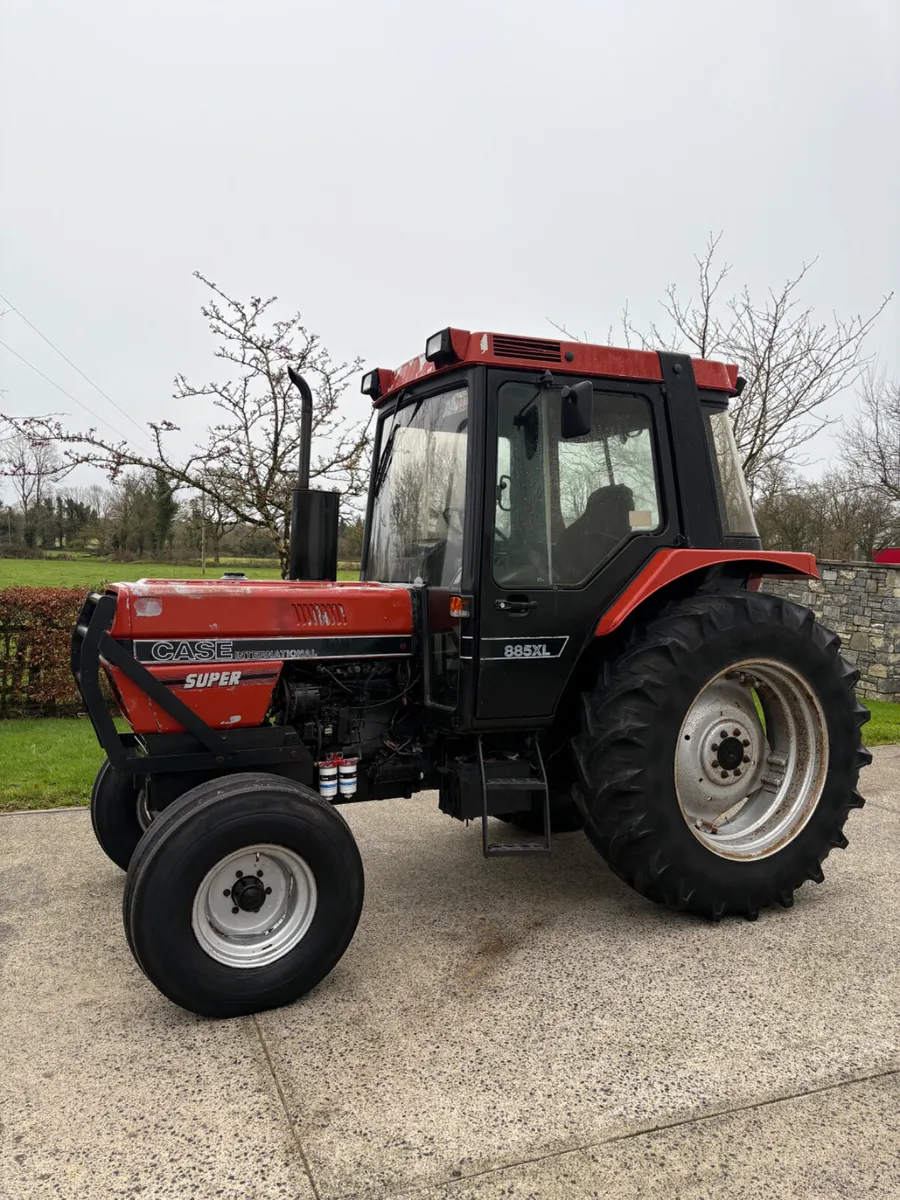Case  885 Super - Image 2