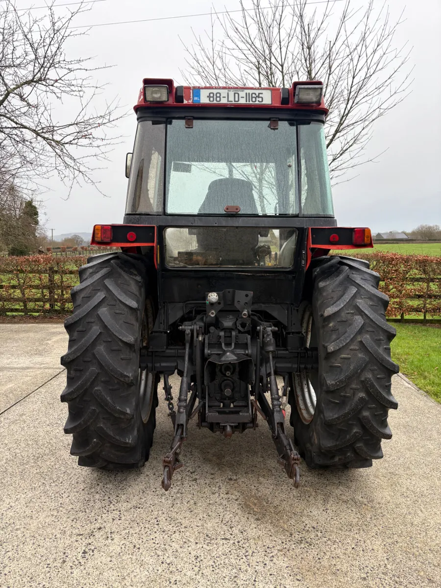 Case  885 Super - Image 3