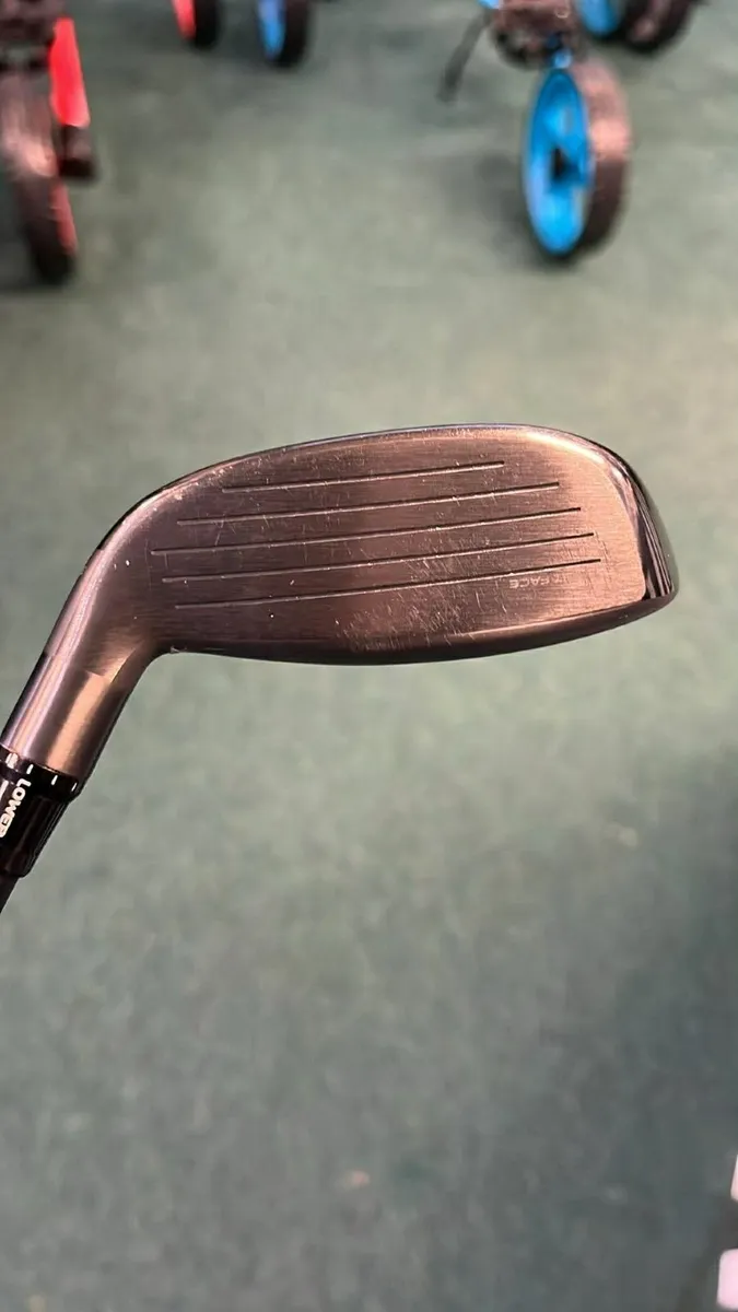 Taylormade Qi35 3(19') Hybrid Stiff €319 Now €199 - Image 3