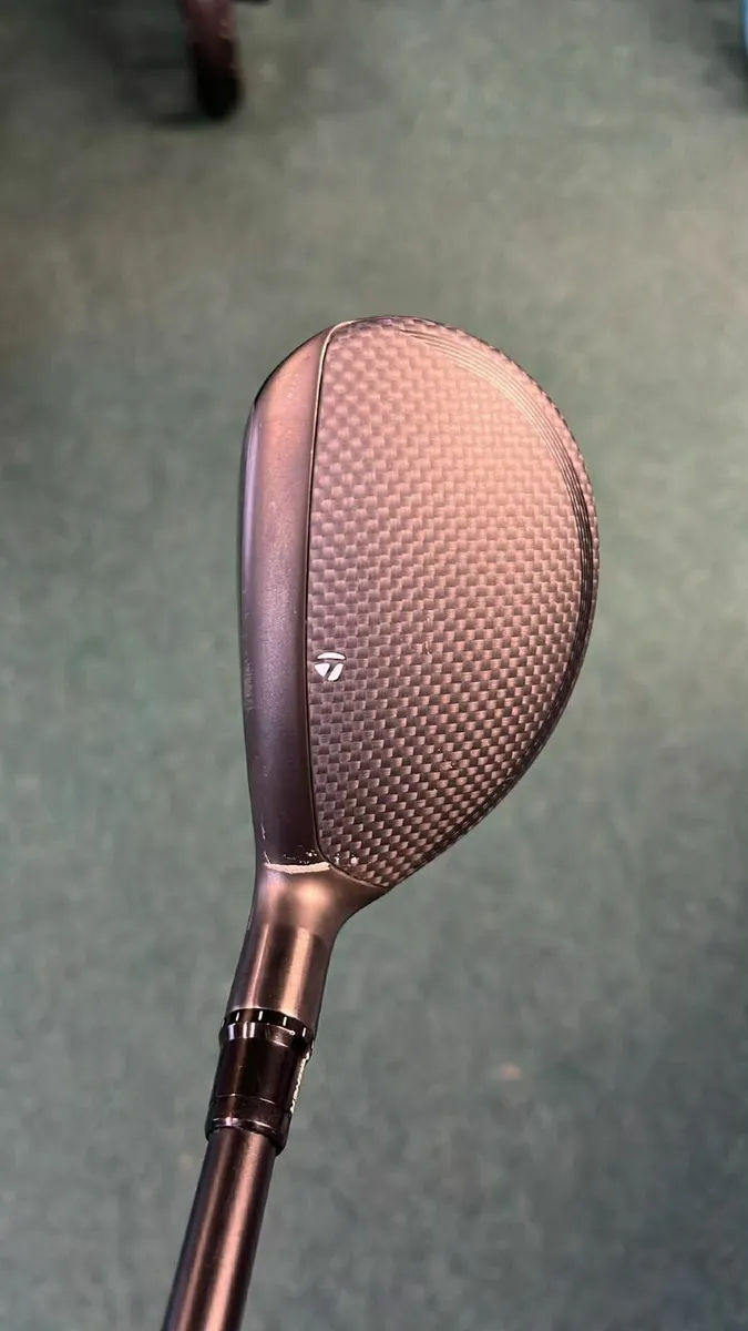 Taylormade Qi35 3(19') Hybrid Stiff €319 Now €199 - Image 4