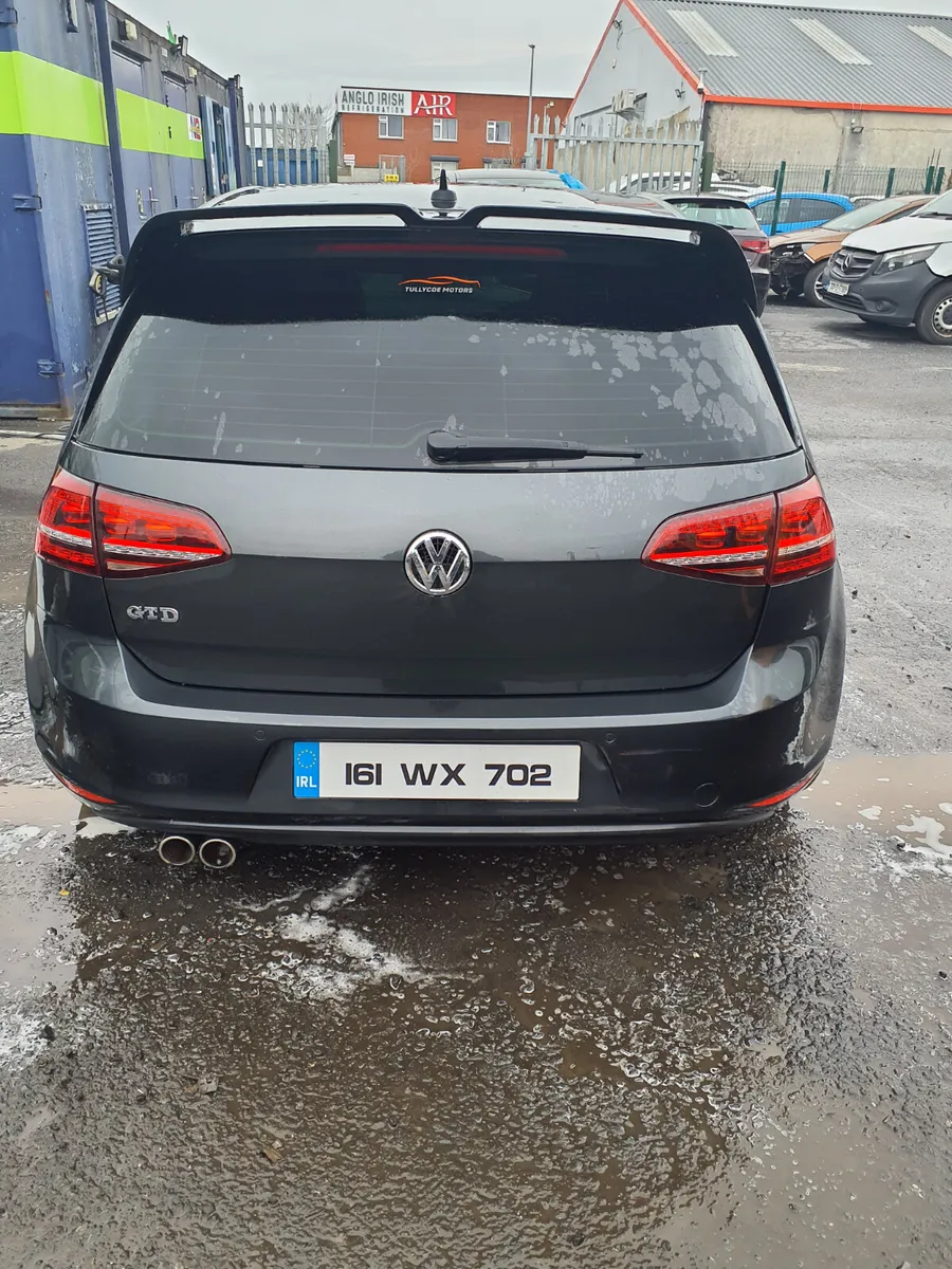 VW Golf GTD 2016 light front damage €7,950 - Image 4