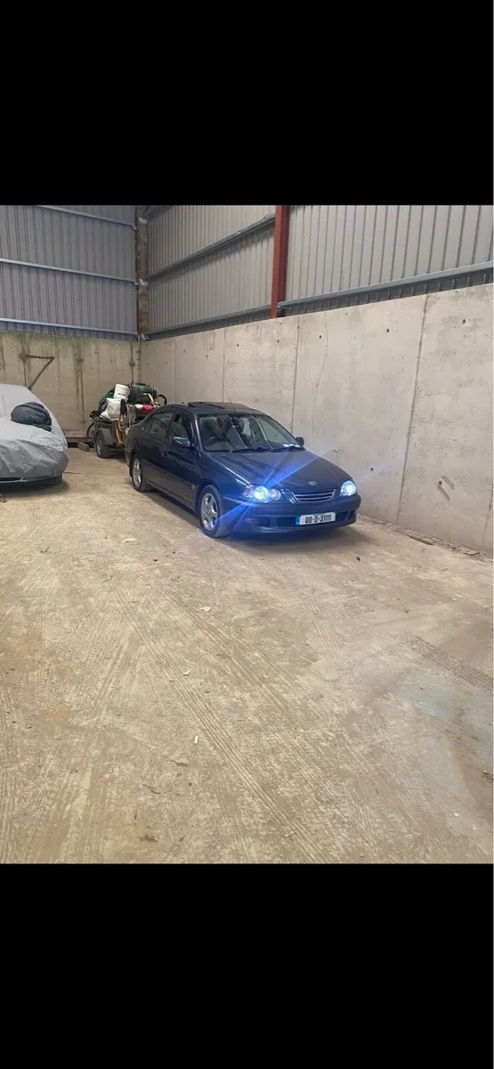 Toyota avensis - Image 4