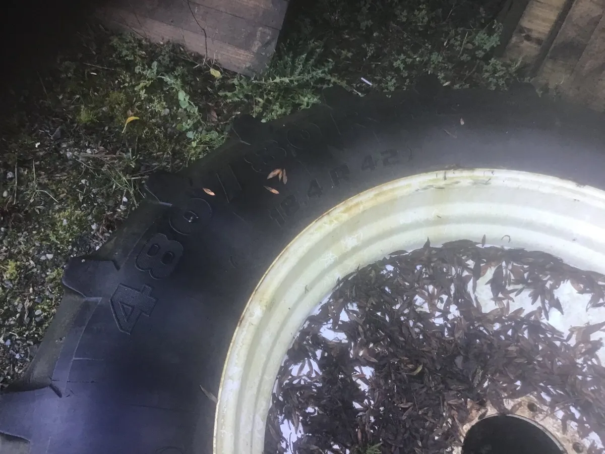 John deere 800/65/32 &540/65/24 floatation wheels - Image 4